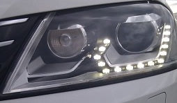 Komplet org. Bi-xenon m. DTRL/LED Passat B7